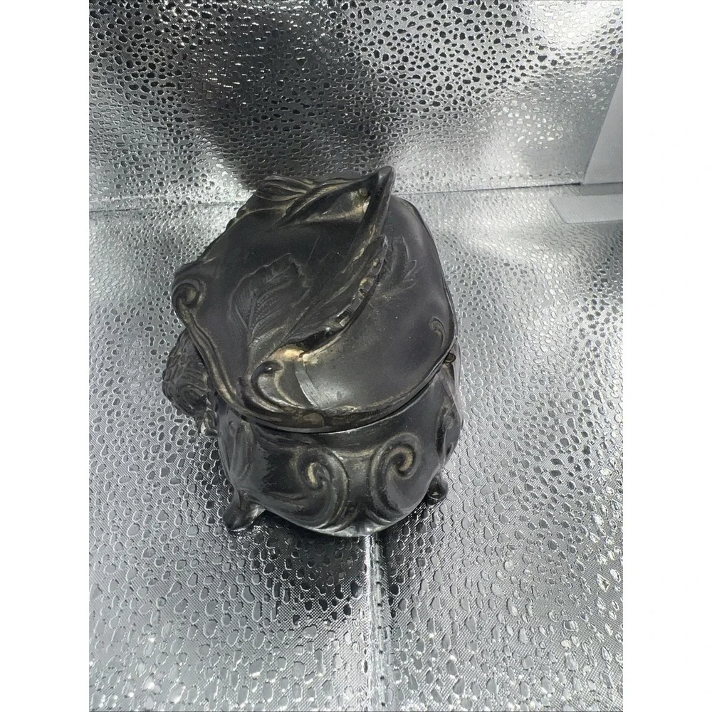 Antique Art Nouveau jewelry casket trinket‎ box heavy floral #122 4.5